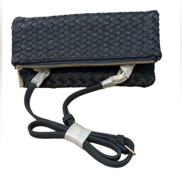 Sole Society Woven Foldover Bag with Crossbody Chain - Picture 3 of 8